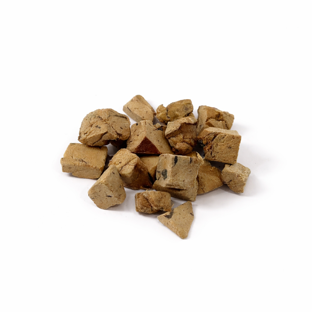 freeze dried chicken liver for cats and dogs single ingredient natural pet treat pawpure